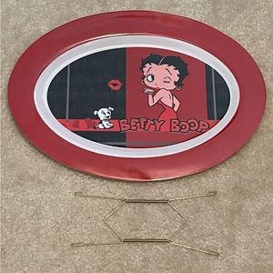 Betty Bopp - Plastic Plate with Wall Hanger